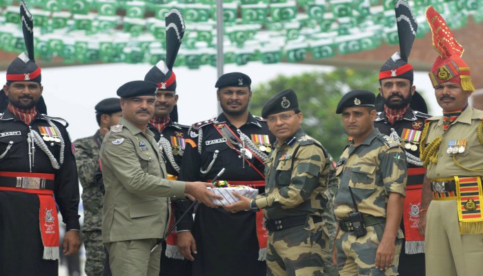 Independence Day celebrated with zeal at Wagah Border 
