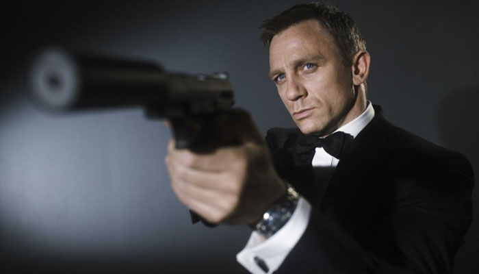 Daniel Craig confirms he will return as James Bond