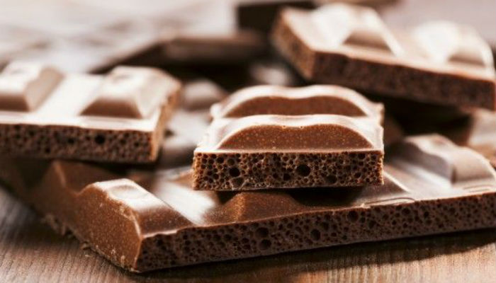 PFA seizes expired chocolates from Rawalpindi
