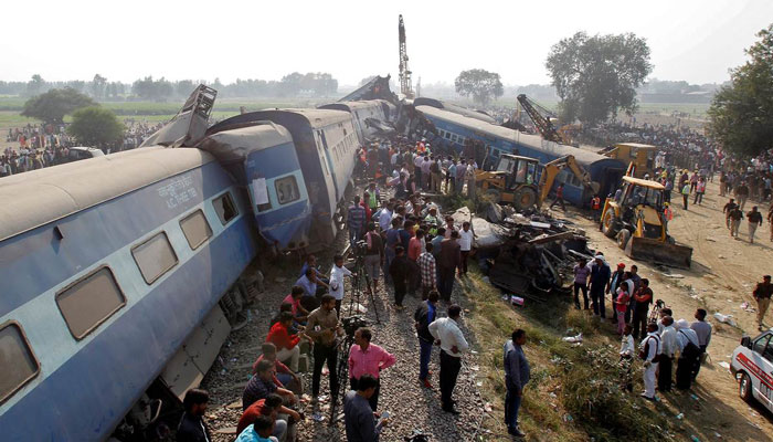 Kalinga Utkal Express derails: 12 dead, 60 injured; compensation announced