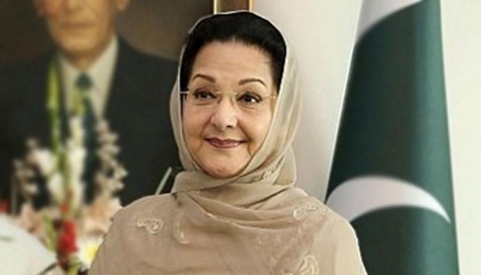 COAS, air chief inquire into Begum Kulsoom Nawaz's health 