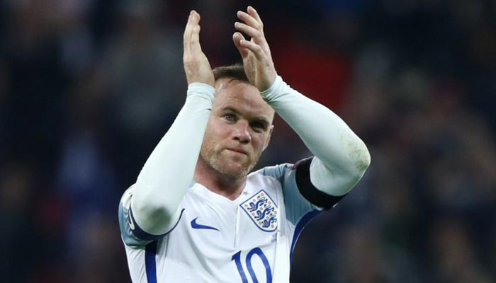 Wayne Rooney announces end of England career