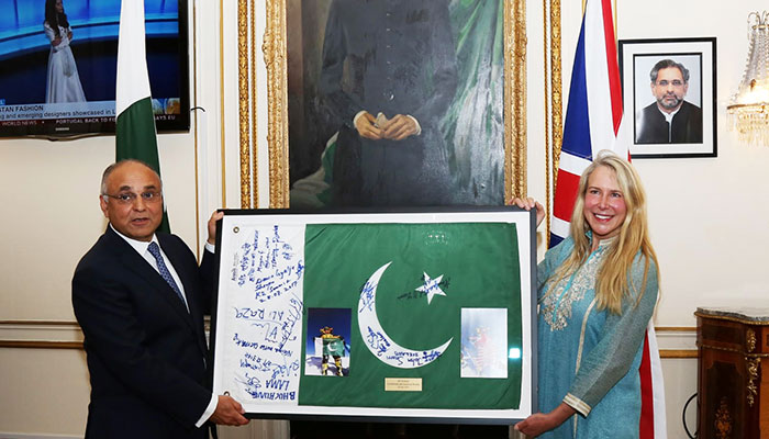 Love Pakistan more than its mountains, says British K2 summiteer  
