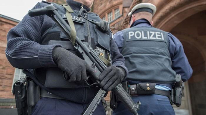 German police searching for Pakistani man after knife attack 