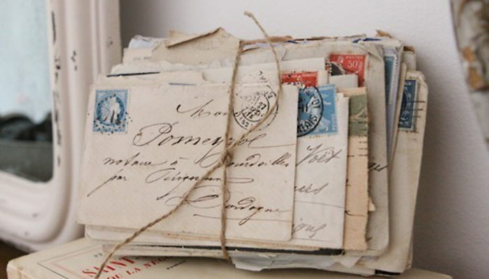 Dutchman gets back lost WWII letters via Facebook
