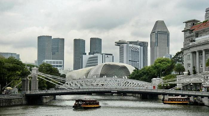 Learning from Singapore Learning from Singapore