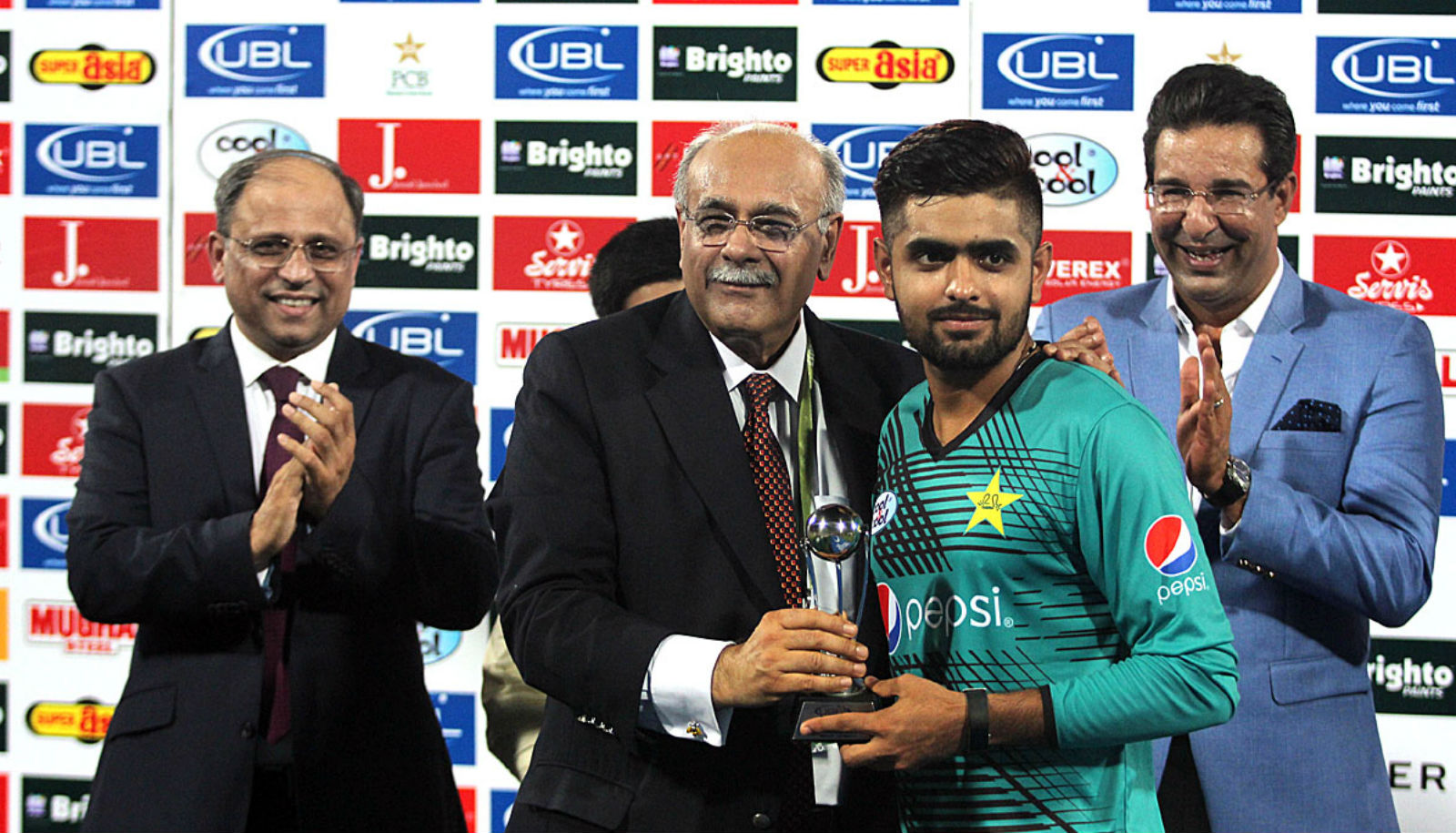 Slideshow: Pakistan vs World XI first T20 