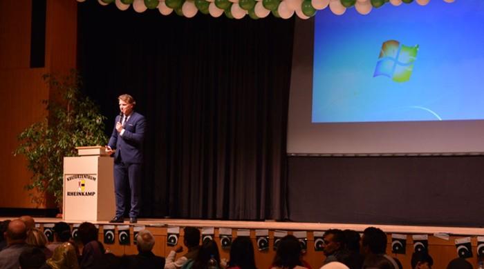 Colorful Moers celebrate Pakistan Eve in Germany's NRW