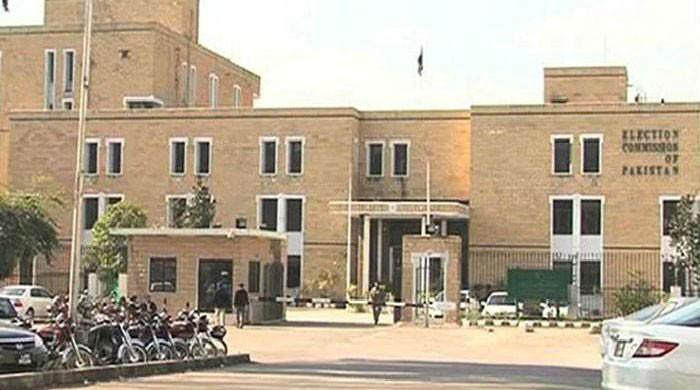 ECP notifies PML-N, PTI leaders for participating in NA-120 by-election campaigns 