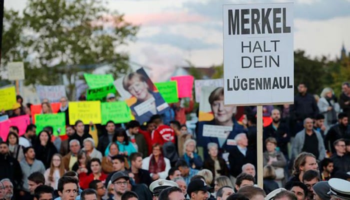 ´Get lost!´: How some Germans hope to shout down Merkel