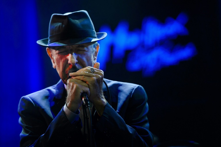 Sting, Costello to salute Leonard Cohen year after death