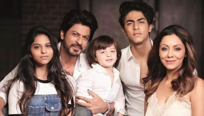 My only duty to my kids is to delay the onset of their adulthood: Shahrukh 
