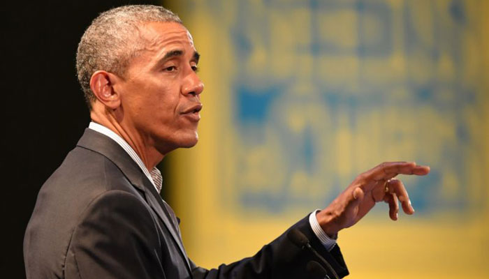 Obama begins lucrative turn as Wall Street speaker