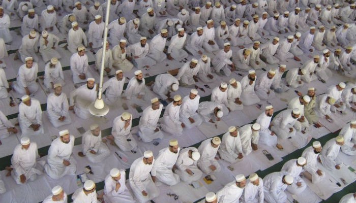 Senior officials, politicians call on Dawoodi Bohra community leader 