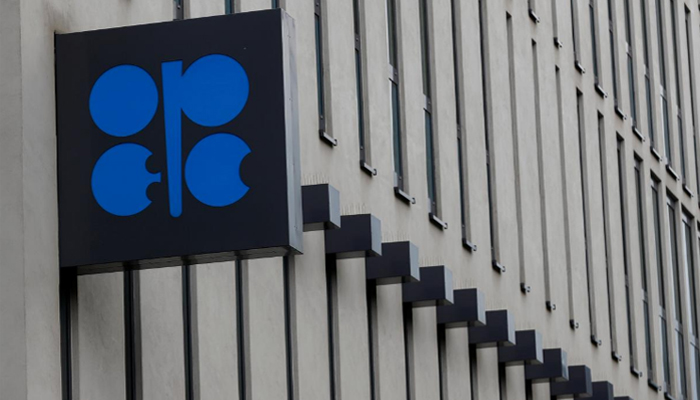 Oil prices steady ahead of OPEC meeting on supply cut extension