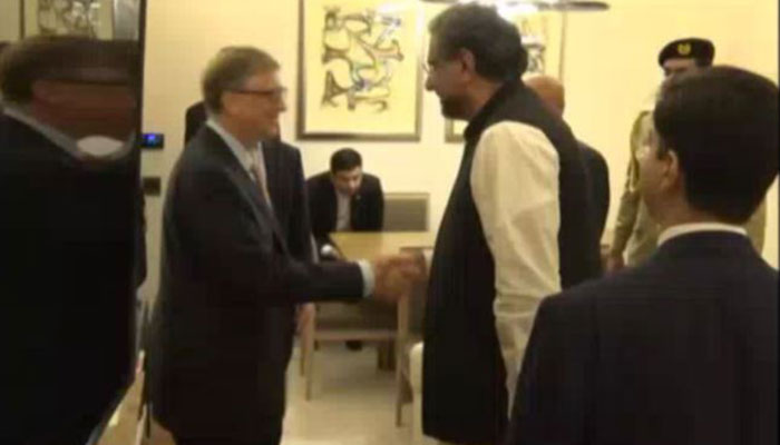 Bill Gates calls on PM, appreciates Pakistan's campaign to end polio 