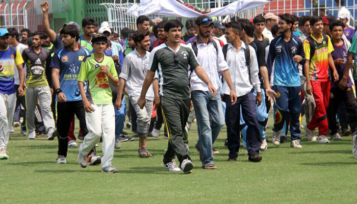 Qalandars Rising Stars: Thousands of aspiring cricketers attend trials in Faisalabad