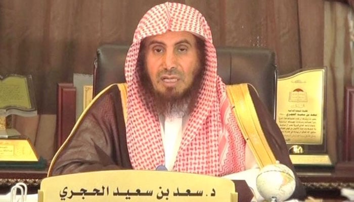 Saudi cleric suspended over ´quarter-brain´ women drivers quip