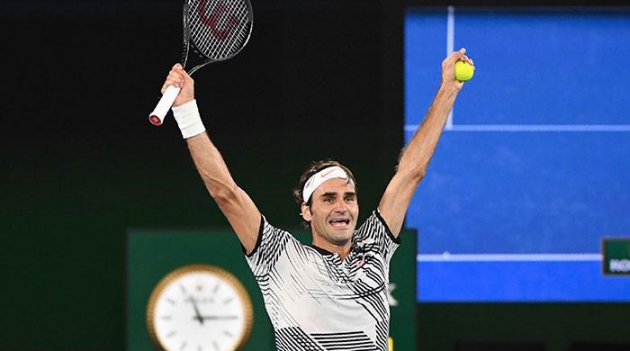 Federer thanks lucky stars for Nadal fightback