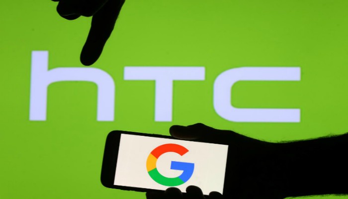At smartphone pioneer HTC: a new, or virtual, reality