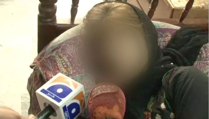 Knife attacks on women: Karachi police register two more cases