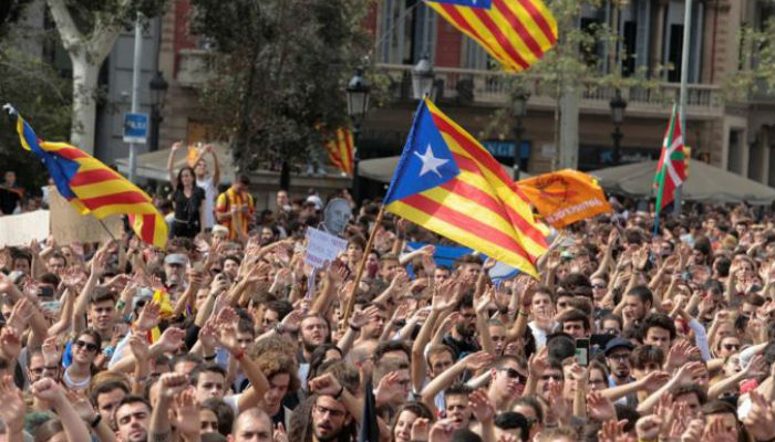 Catalan leader calls for international mediation in Madrid stand-off