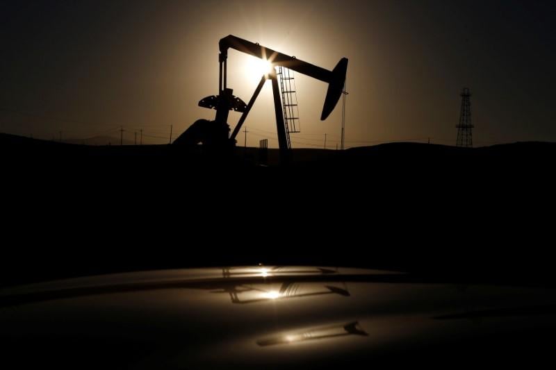Oil falls more than 2 percent on signs of higher output