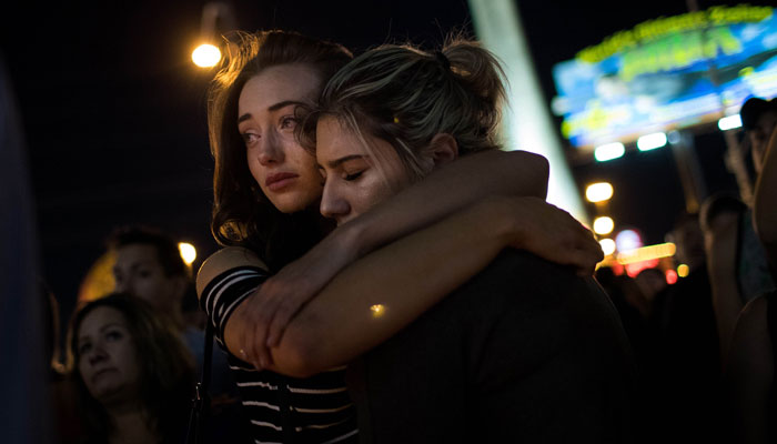 Las Vegas massacre toll rises to 59 as investigators search for motive