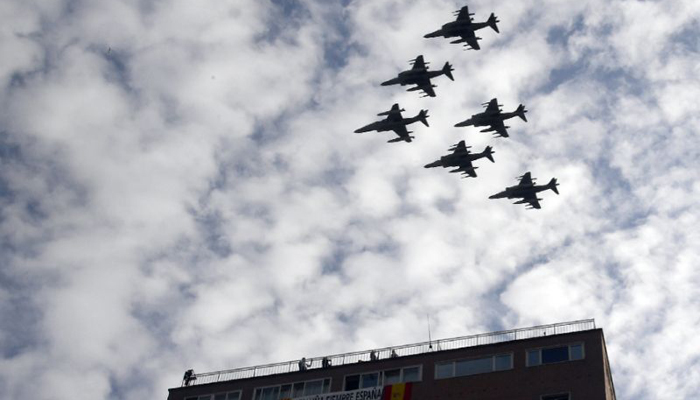 Spanish Eurofighter crashes after national day parade, pilot dead