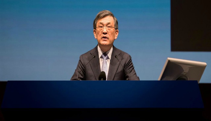 Samsung Electronics CEO resigns, even as record profits expected