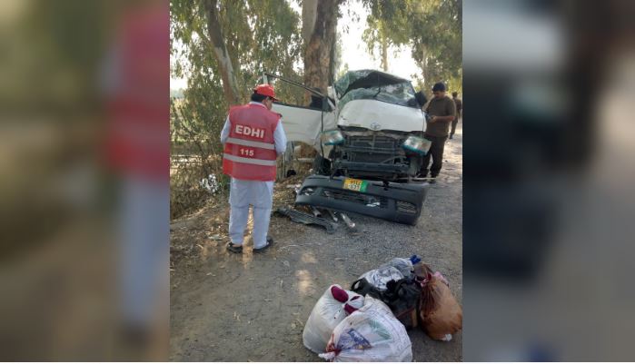 Five killed in traffic accident near Kamra 