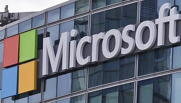 Microsoft responded quietly after detecting secret database hack in 2013