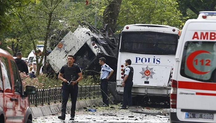12 wounded in bomb attack on police van in Turkey