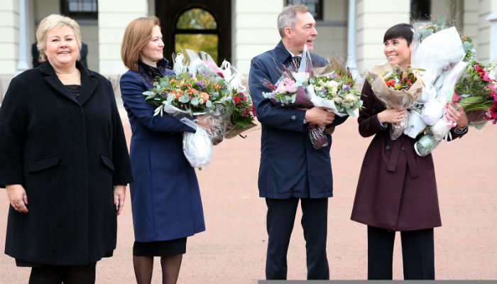 Women take 'top three spots' in Norway govt