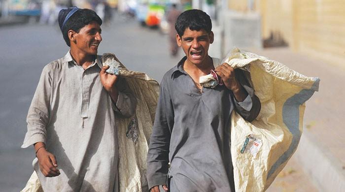 Karachi’s scavengers: The faceless, nameless recycling heroes Karachi’s scavengers: The faceless, nameless recycling heroes