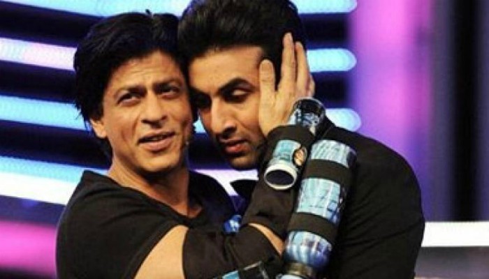 WATCH: Ranbir, Shah Rukh groove to ‘Bole Churiyan’ at Diwali party