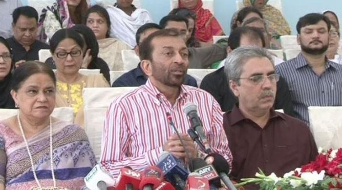 Farooq Sattar threatens resignations from assemblies, Senate 