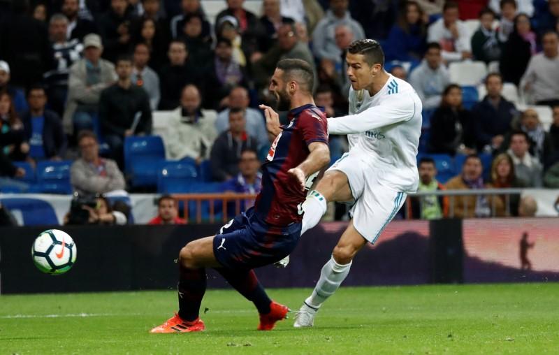 Madrid's young guns shine as Benzema and Ronaldo struggle
