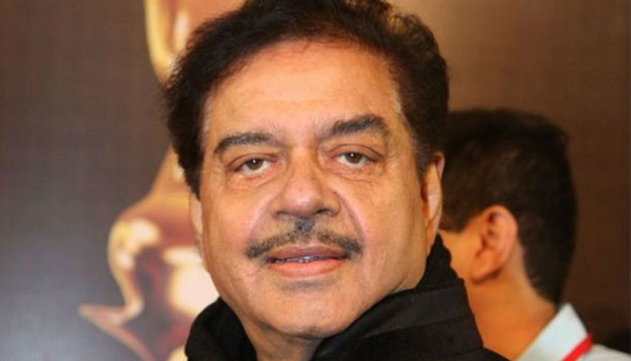 Shatrughan Sinha's wish for Kader Khan gets hilarious response on social media