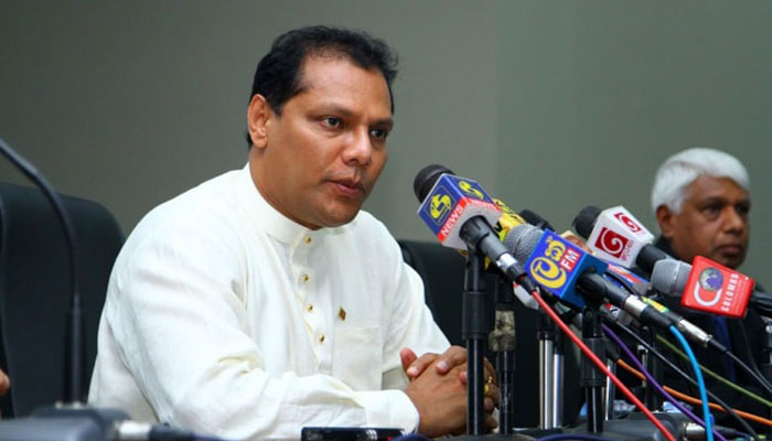 Sri Lanka sports minister joins Pakistan tour