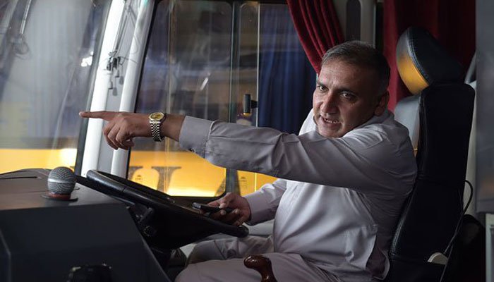 Hero bus driver hopes to attend Pakistan-Sri Lanka T20