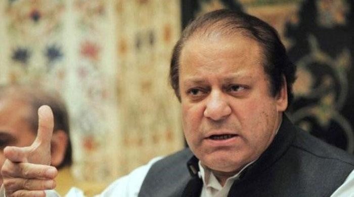 Doctors said to stay with my wife, returning home to face courts: Nawaz
