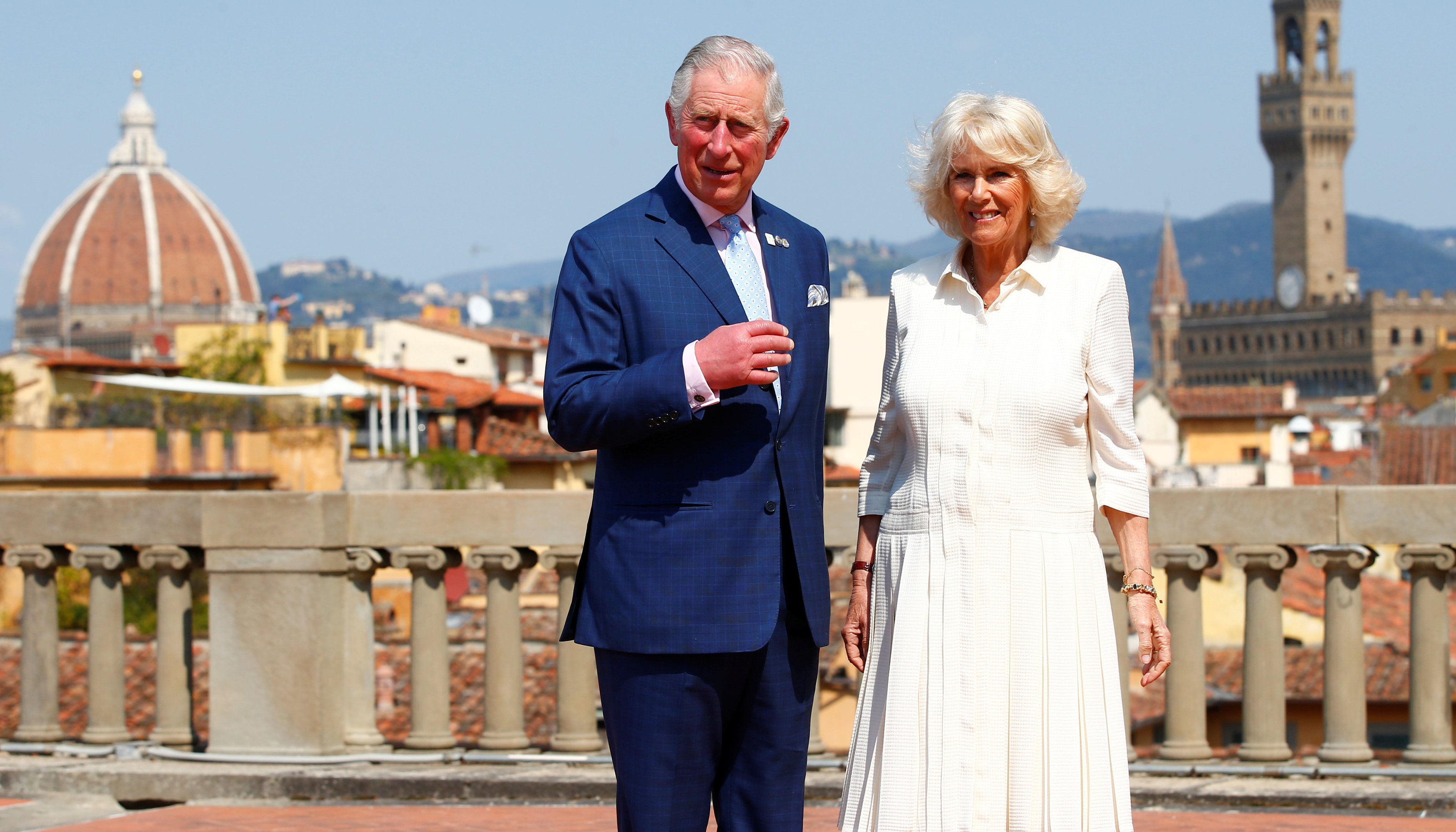 Prince Charles begins Asia tour in Singapore