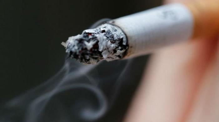 Cash incentives help smokers quit, study finds