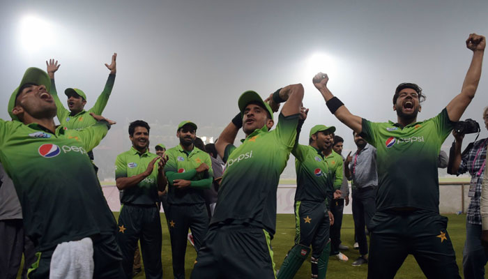 Pakistan to top T20 rankings if India beat NZ