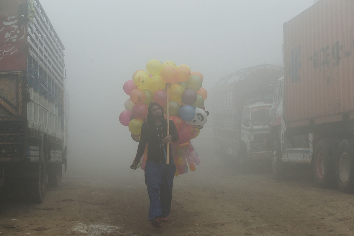 Special report: The toxic clouds choking Lahore