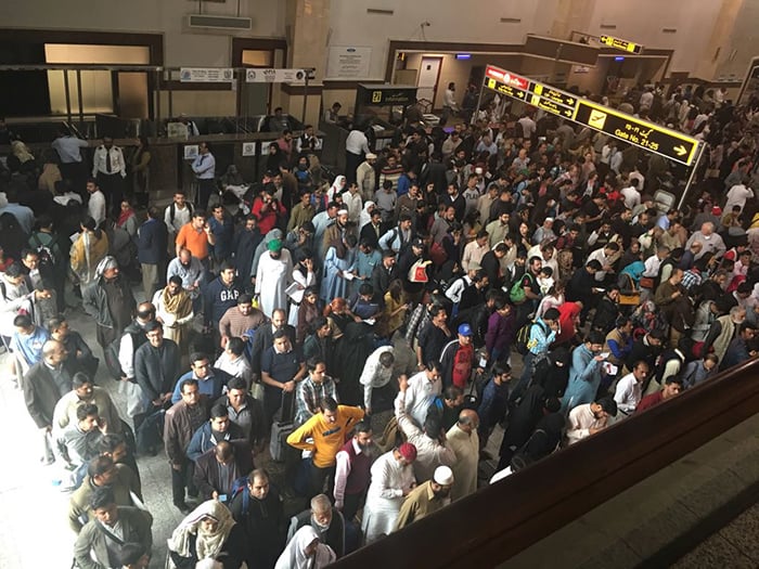 Passengers stranded at Lahore Airport as smog delays 70 flights