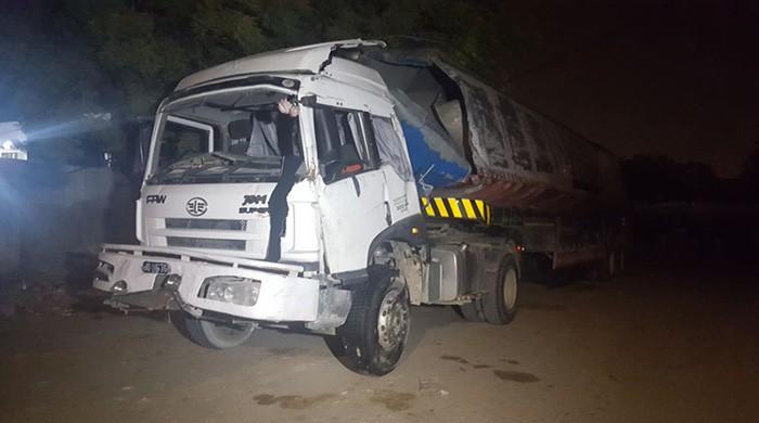 Three siblings crushed to death by speeding tanker in Karachi 
