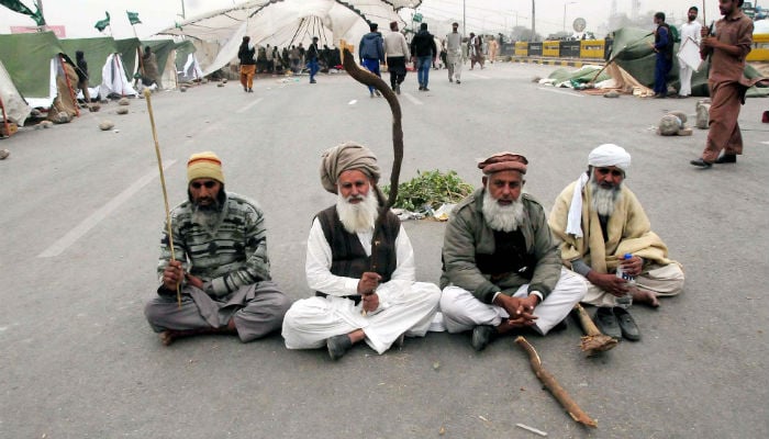 Want to peacefully end Islamabad sit-in: Minister Tariq Fazl Chaudhry