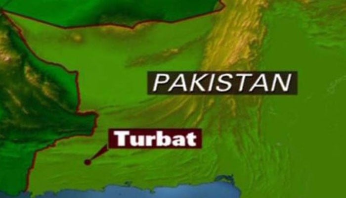 Foreigners among 18 held in Turbat for trying to cross border illegally 